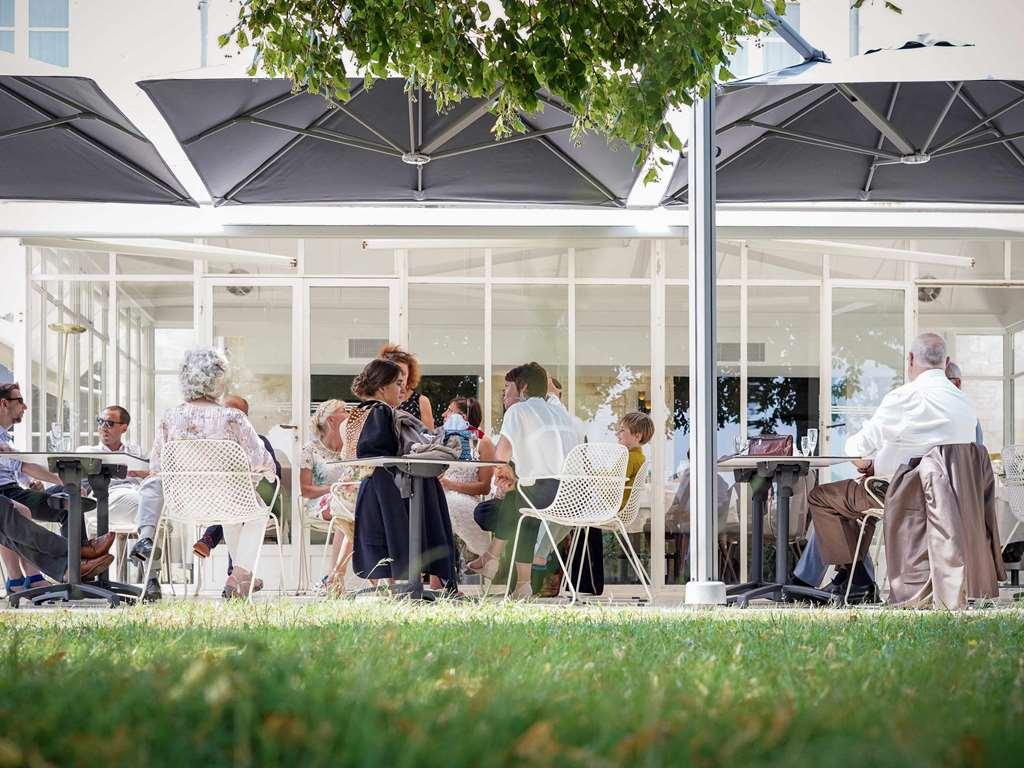 Mercure Rochefort La Corderie Royale Ресторан фото