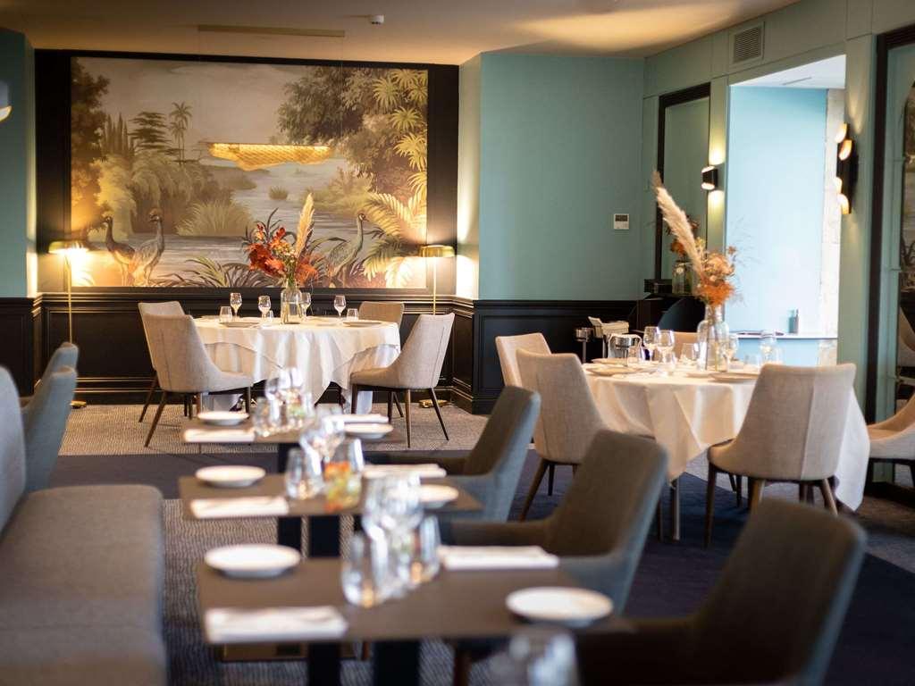 Mercure Rochefort La Corderie Royale Ресторан фото